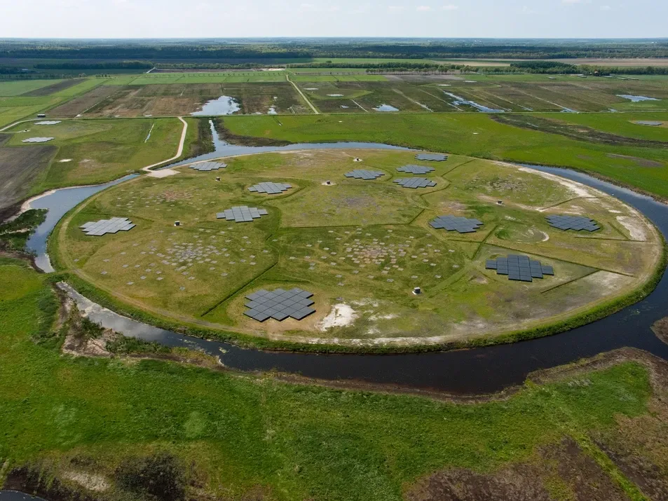 CASSA Workshop 1: Unclouding the Thousand Eyes of an Array Radio Telescope